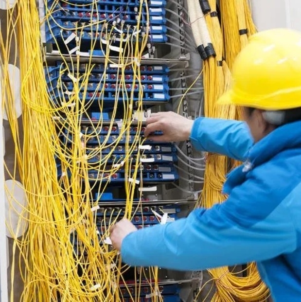 4 πυρήνες εσωτερικό καλώδιο FTTH Drop GJXH/GJXFH