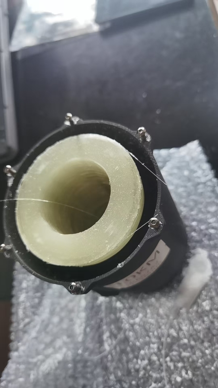 Εμπιστευτικό υλικό κάλυψης Jacket FPV Quadcopter Drone 25km/roll Εσωτερική προς εξωτερική καλωδίωση FC Connector Type για υψηλή αντοχή στη σύσφιξη