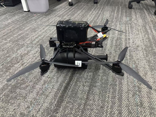 Μακροδιαστημικό FPV Fiber Coating Quadcopter Drone τηλεχειριστήριο 20km/roll 2.8mm